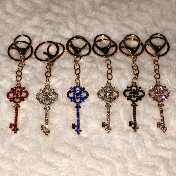 BLING  KEY BAG CHARMS NEW🔥 - Picture 4 of 11